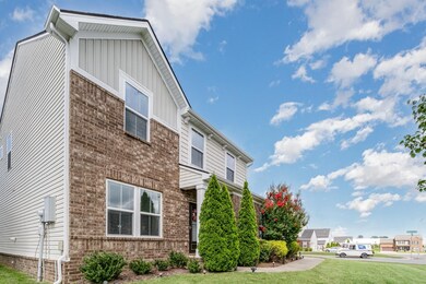 2221 Pearwick Ct, Murfreesboro, TN 37127 - photo 3