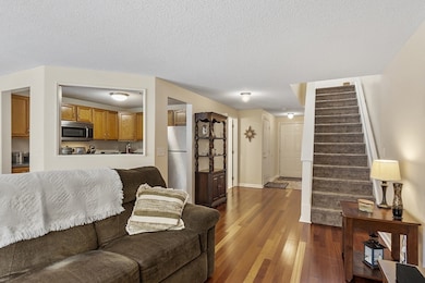 93 Chapman Place unit 93, Leominster, MA 01453 - photo 7