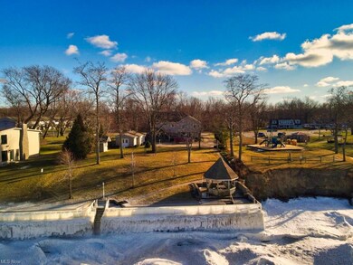 4855 E Lake Rd, Sheffield Lake, OH 44054 - photo 6