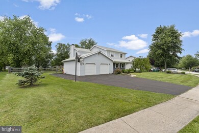 2485 Jean Dr, Hatfield, PA 19440 - photo 2