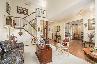 P6203 Roxburgh Ct -026