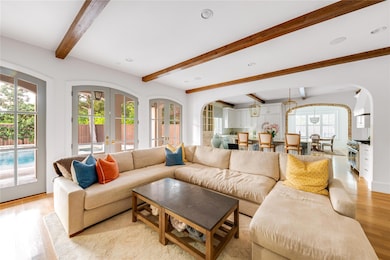 7134 Carrousel Cir, Dallas, TX 75214 - photo 6