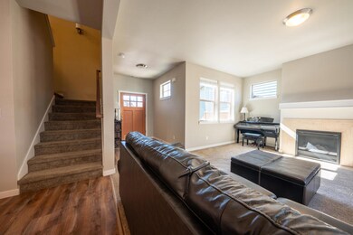 20774 SE Hollis Ln, Bend, OR 97702 - photo 4