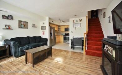 54 Selvin Loop unit 155, Staten Island, NY 10303 - photo 2