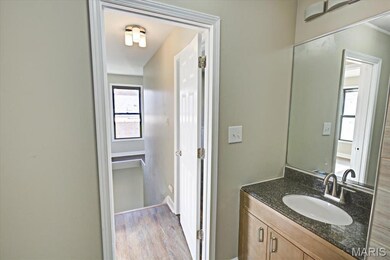 5615 Lansdowne Ave, Saint Louis, MO 63109 - photo 6