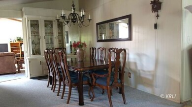 Formal Dining
