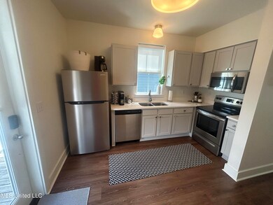 2207 Government St unit 8, Ocean Springs, MS 39564 - photo 7