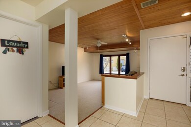 9403 Clocktower Ln, Columbia, MD 21046 - photo 3