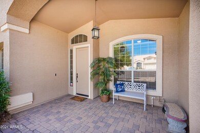 Inviting front entry
