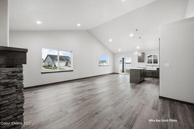 7. Mica Bay living
