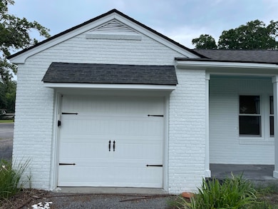 10 William St, Mount Pleasant, SC 29464 - photo 2