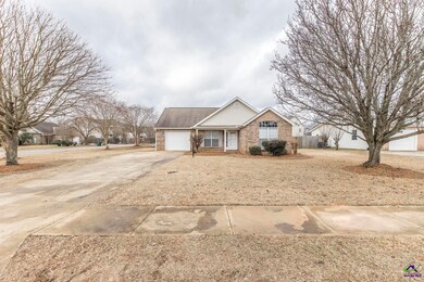 462 Falkirk Dr, Warner Robins, GA 31088 - photo 4