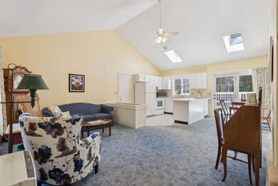 45 Riverbend Dr, Yarmouth, ME 04096 - photo 2