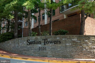 Sutton Towers Condominiums unit 235, Washington, DC 20016 - photo 4