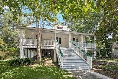 2527 Claiborne St, Mandeville, LA 70448 - photo 2