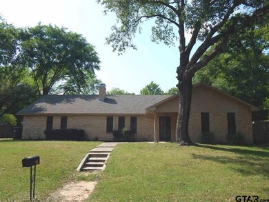411 411 Old Grande Blvd, Tyler, TX 75703 - photo 2