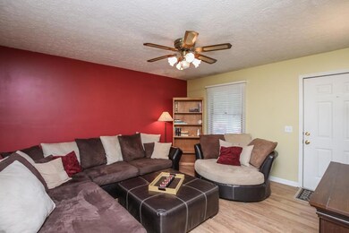 815 Gilley Cir, Manchester, TN 37355 - photo 5