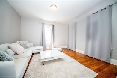 114 Chancery St, New Bedford, MA 02740 - photo 4