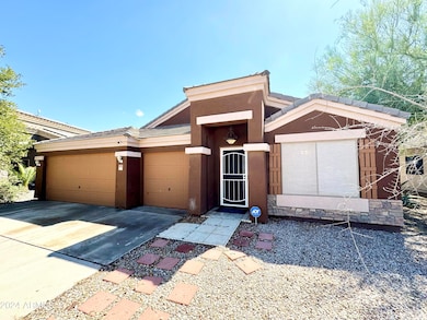 3 car Garage