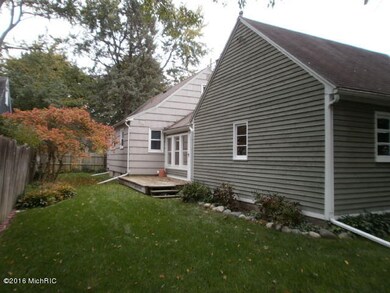2807Ferdon 018