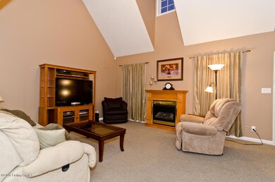 865 Helmwood Cir, Mount Washington, KY 40047 - photo 4