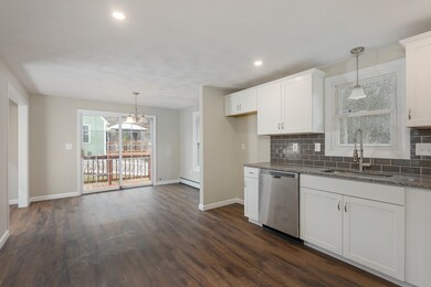 117 Shawna St, Fitchburg, MA 01420 - photo 5