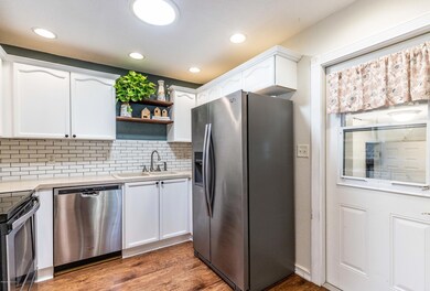 2003 Mills Rd, Jacksonville, FL 32216 - photo 6