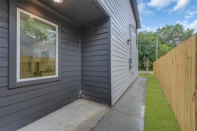 821 Enterprise St, Houston, TX 77088 - photo 4