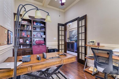 8016 Hallmark Dr, North Richland Hills, TX 76182 - photo 4