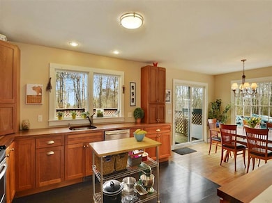 11 Crowell Rd, Sandwich, MA 02563 - photo 3