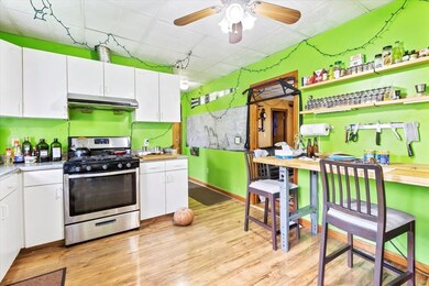 155 Cherry St unit 3, Cambridge, MA 02139 - photo 3