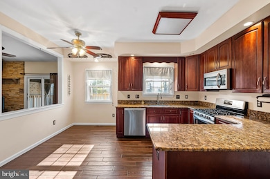 216 Chestnut St, Runnemede, NJ 08078 - photo 4