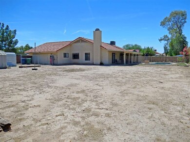 20,000+ Sq.Ft. Lot!