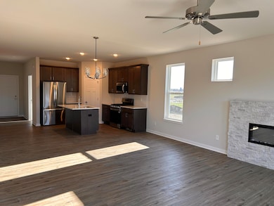 Great Room_Kitchen