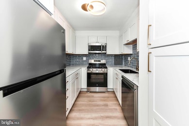 The Carlton unit 414, Arlington, VA 22204 - photo 7