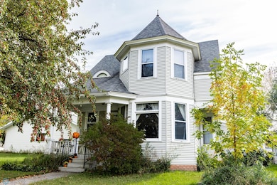 320 Elm St, Crookston, MN 56716 - photo 3