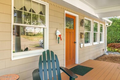 39 Kenilworth Dr W, Stamford, CT 06902 - photo 4