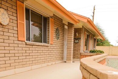 6558 Barstow1d