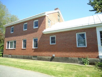 11 Bartlett St, Waterville, ME 04901 - photo 6