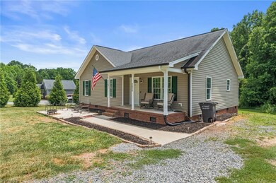 1973 Burney Rd, Asheboro, NC 27205 - photo 2