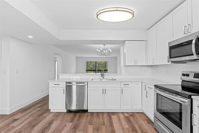 7301 Amberly Ln unit 403, Delray Beach, FL 33446 - photo 4