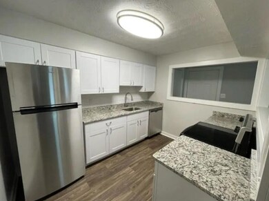 1805 Roswell Rd unit 16Q, Marietta, GA 30062 - photo 2