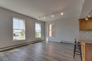 168 Humphrey St unit 2, Swampscott, MA 01907 - photo 6