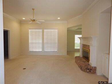 702 Paloma St, Tyler, TX 75703 - photo 4