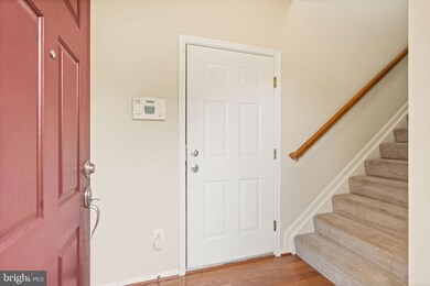 11240 Wortham Crest Cir, Manassas, VA 20109 - photo 7