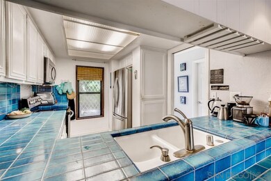 1913 Alga Rd B, Carlsbad, CA 92009 - photo 5