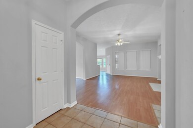 8739 Aberdeen Palms Dr, Houston, TX 77095 - photo 5