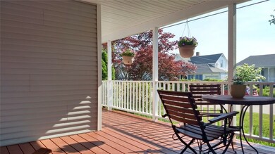 238 Terrace Ave, Riverside, RI 02915 - photo 4