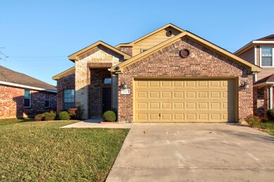 3417 Austin St, Gainesville, TX 76240 - photo 2