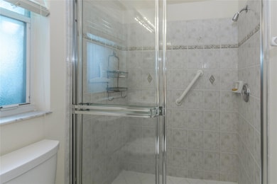 2nd Bathroom